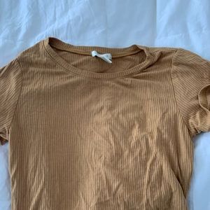 mustard yellow T-shirt